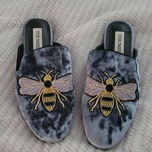Steve Madden slippers 6.5